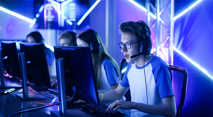 人力资源公司PA真人视讯国际专注文娱及消费品领域的顾问指出如今二次元经济已不是小众经济